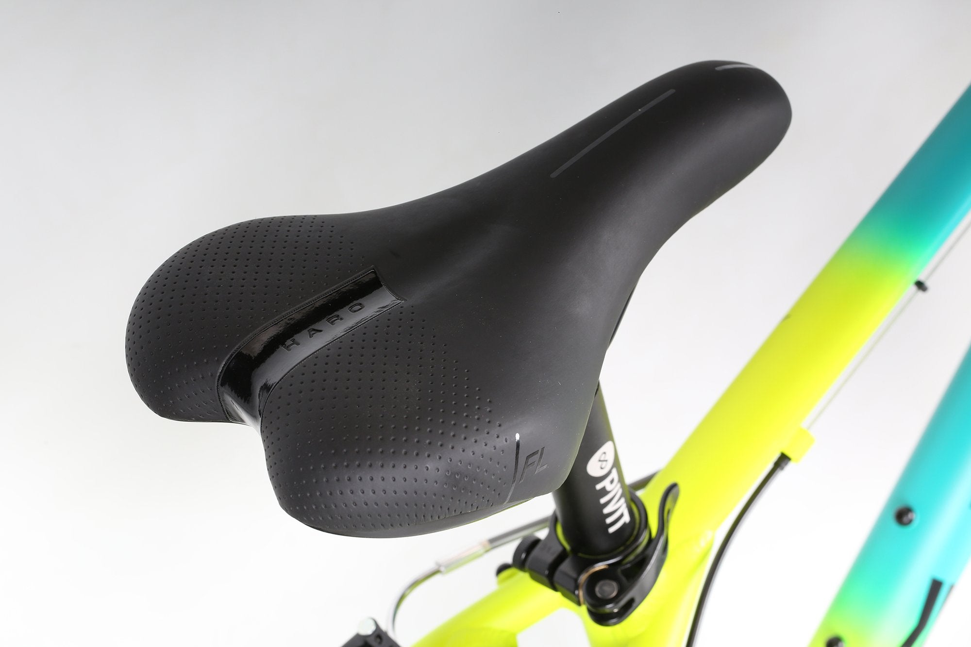 Flightline 24 Plus - Neon Fade