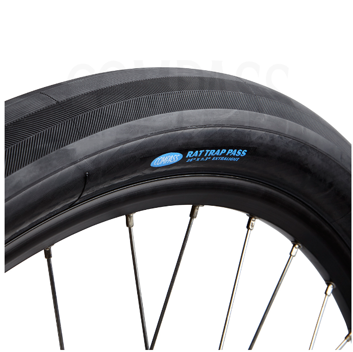 Rene Herse (Compass) 26" x 2.3 Rat Trap Pass